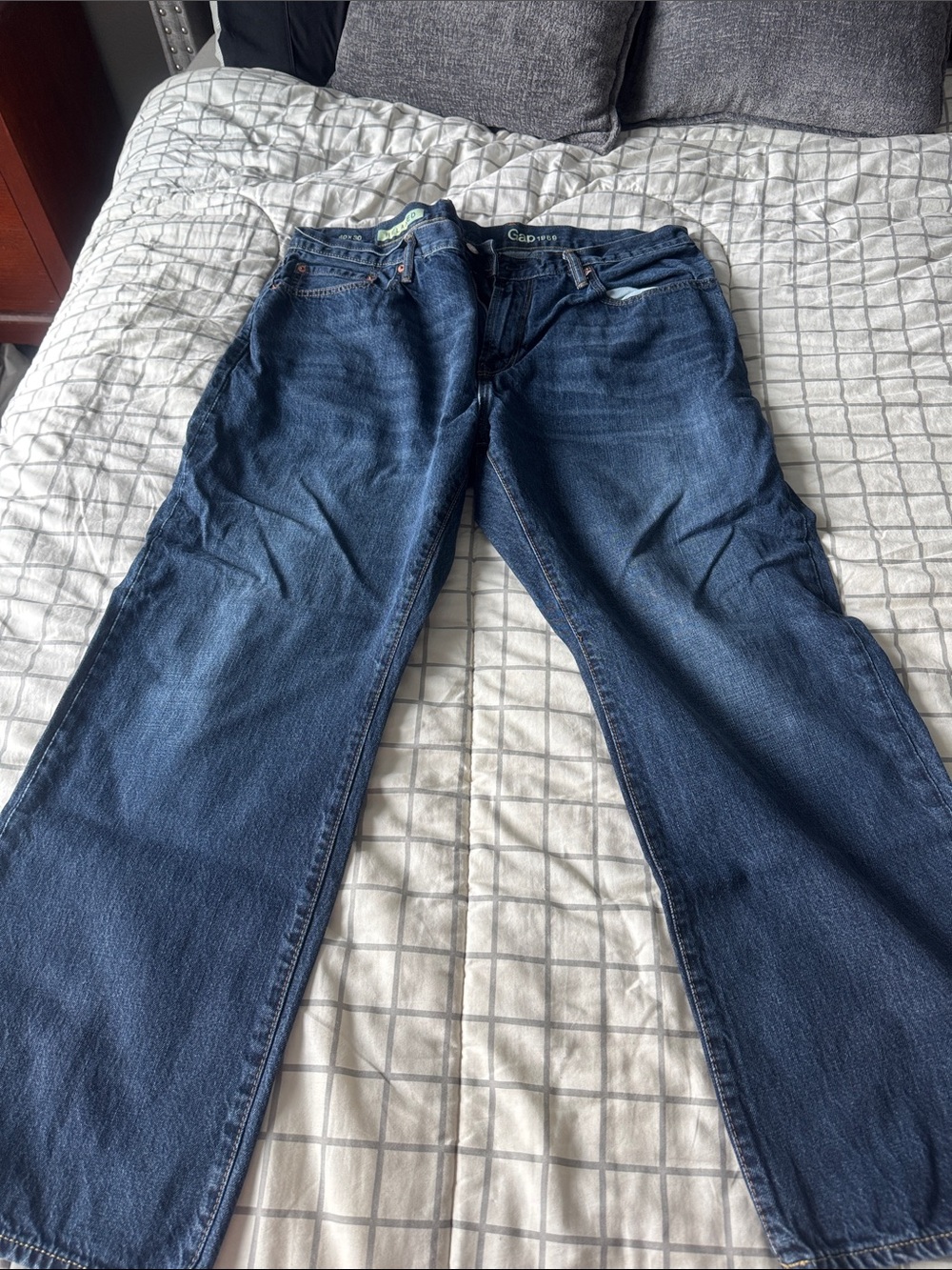 Relaxed Fit Men's Jeans in Deep Blue 40 x 30